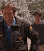 ROSWELL_-_E1X22_DESTINY_0354.jpg