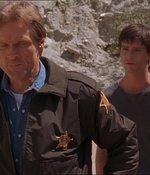 ROSWELL_-_E1X22_DESTINY_0358.jpg