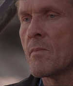 ROSWELL_-_E1X22_DESTINY_0424.jpg