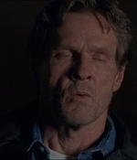 ROSWELL_-_E1X22_DESTINY_0448.jpg
