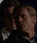 ROSWELL_-_E1X22_DESTINY_0654.jpg