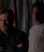 ROSWELL_-_E1X22_DESTINY_0840.jpg