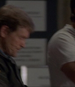 ROSWELL_-_E1X22_DESTINY_0856.jpg