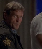 ROSWELL_-_E1X22_DESTINY_0858.jpg