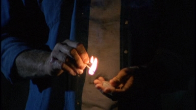 ROSWELL_-_E2X01_SKIN_AND_BONES_022.jpg