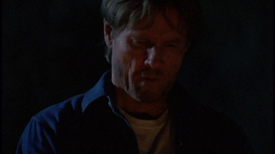 ROSWELL_-_E2X01_SKIN_AND_BONES_030.jpg
