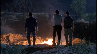 ROSWELL_-_E2X01_SKIN_AND_BONES_037.jpg