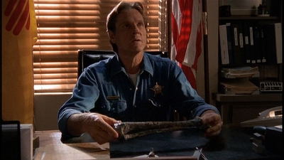 ROSWELL_-_E2X01_SKIN_AND_BONES_084.jpg