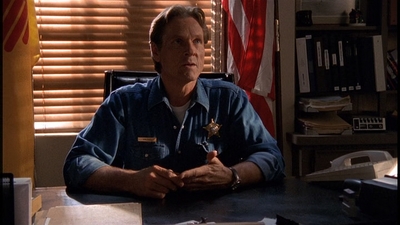 ROSWELL_-_E2X01_SKIN_AND_BONES_120.jpg
