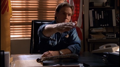 ROSWELL_-_E2X01_SKIN_AND_BONES_143.jpg
