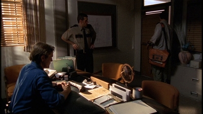ROSWELL_-_E2X01_SKIN_AND_BONES_150.jpg