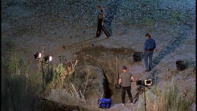 ROSWELL_-_E2X01_SKIN_AND_BONES_178.jpg