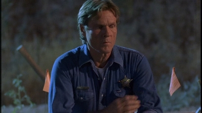 ROSWELL_-_E2X01_SKIN_AND_BONES_191.jpg