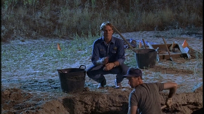 ROSWELL_-_E2X01_SKIN_AND_BONES_226.jpg