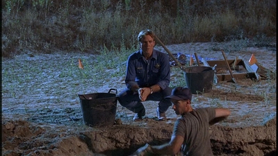 ROSWELL_-_E2X01_SKIN_AND_BONES_233.jpg