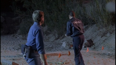 ROSWELL_-_E2X01_SKIN_AND_BONES_257.jpg