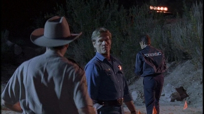 ROSWELL_-_E2X01_SKIN_AND_BONES_261.jpg