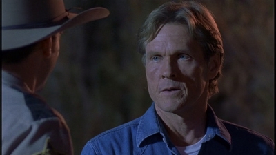 ROSWELL_-_E2X01_SKIN_AND_BONES_274.jpg