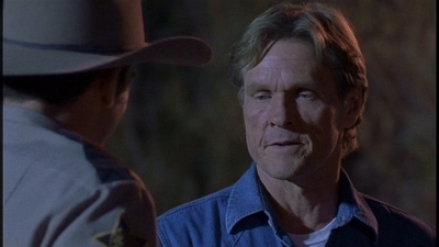 ROSWELL_-_E2X01_SKIN_AND_BONES_277.jpg