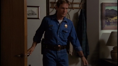 ROSWELL_-_E2X01_SKIN_AND_BONES_310.jpg