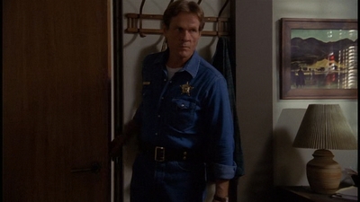ROSWELL_-_E2X01_SKIN_AND_BONES_312.jpg