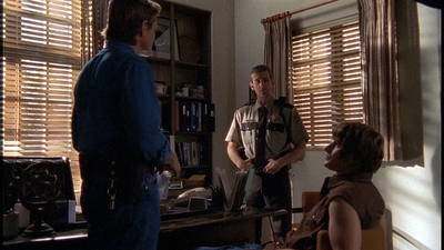 ROSWELL_-_E2X01_SKIN_AND_BONES_315.jpg
