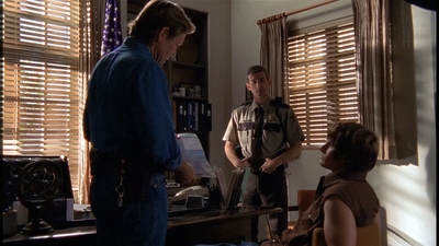 ROSWELL_-_E2X01_SKIN_AND_BONES_333.jpg