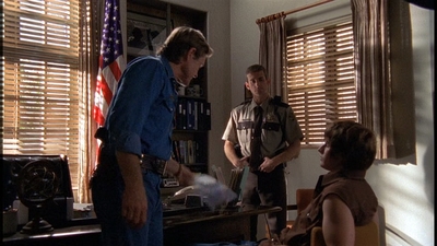ROSWELL_-_E2X01_SKIN_AND_BONES_336.jpg