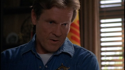 ROSWELL_-_E2X01_SKIN_AND_BONES_384.jpg