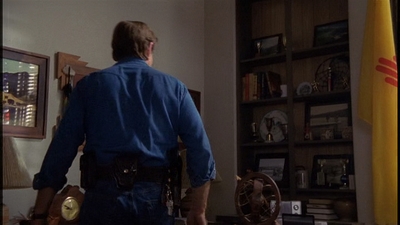 ROSWELL_-_E2X01_SKIN_AND_BONES_392.jpg