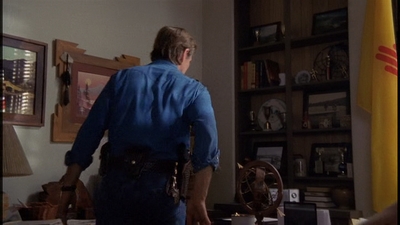 ROSWELL_-_E2X01_SKIN_AND_BONES_393.jpg