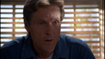 ROSWELL_-_E2X01_SKIN_AND_BONES_432.jpg
