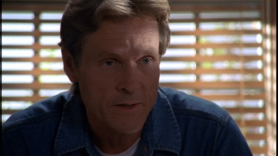 ROSWELL_-_E2X01_SKIN_AND_BONES_435.jpg