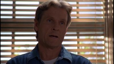 ROSWELL_-_E2X01_SKIN_AND_BONES_440.jpg