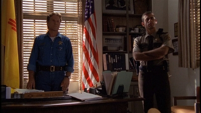 ROSWELL_-_E2X01_SKIN_AND_BONES_445.jpg