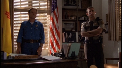 ROSWELL_-_E2X01_SKIN_AND_BONES_446.jpg