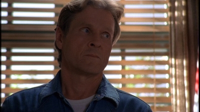 ROSWELL_-_E2X01_SKIN_AND_BONES_453.jpg