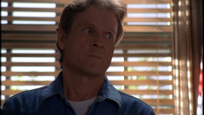 ROSWELL_-_E2X01_SKIN_AND_BONES_455.jpg