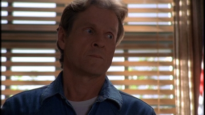 ROSWELL_-_E2X01_SKIN_AND_BONES_456.jpg