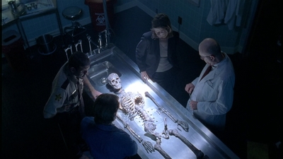 ROSWELL_-_E2X01_SKIN_AND_BONES_502.jpg