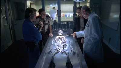 ROSWELL_-_E2X01_SKIN_AND_BONES_508.jpg