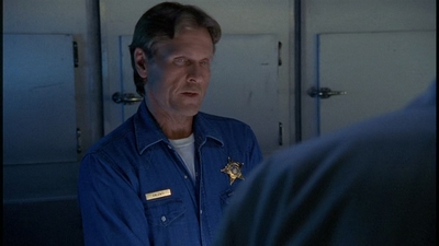 ROSWELL_-_E2X01_SKIN_AND_BONES_520.jpg