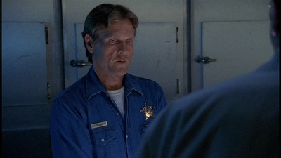ROSWELL_-_E2X01_SKIN_AND_BONES_529.jpg