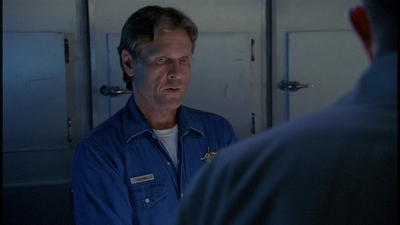 ROSWELL_-_E2X01_SKIN_AND_BONES_530.jpg