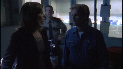 ROSWELL_-_E2X01_SKIN_AND_BONES_562.jpg