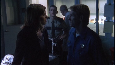 ROSWELL_-_E2X01_SKIN_AND_BONES_565.jpg