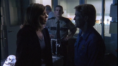 ROSWELL_-_E2X01_SKIN_AND_BONES_567.jpg