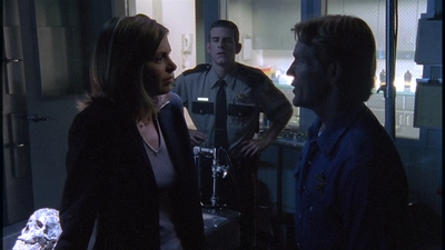 ROSWELL_-_E2X01_SKIN_AND_BONES_570.jpg