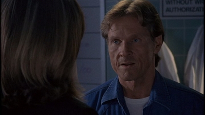 ROSWELL_-_E2X01_SKIN_AND_BONES_586.jpg