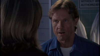 ROSWELL_-_E2X01_SKIN_AND_BONES_591.jpg